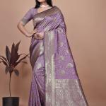 💜Lavender Banarasi Silk Saree with Gold Zari Butti and Majestic Pallu 💜✨